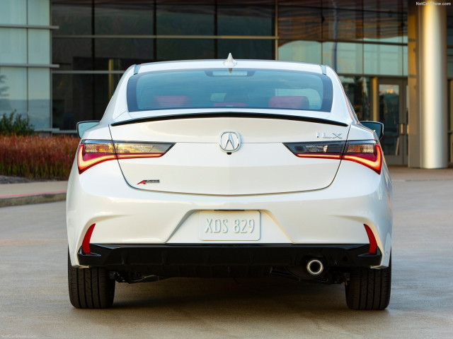 Acura ILX фото