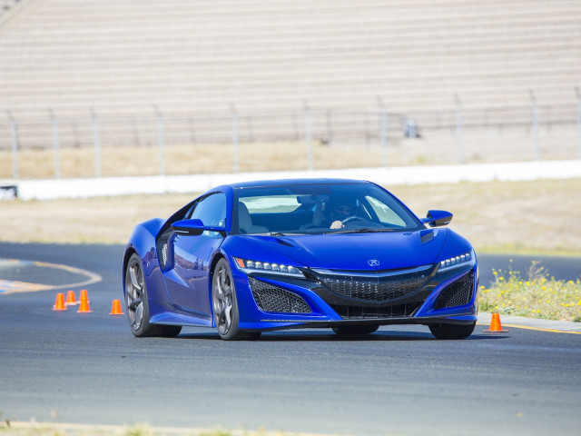 Acura NSX фото