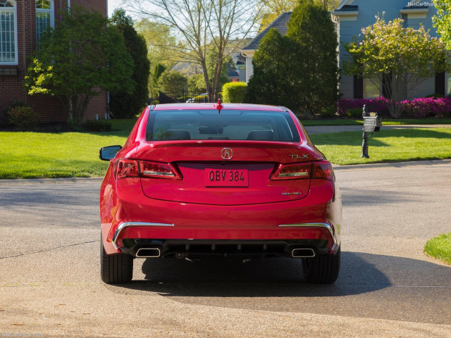 Acura TLX фото