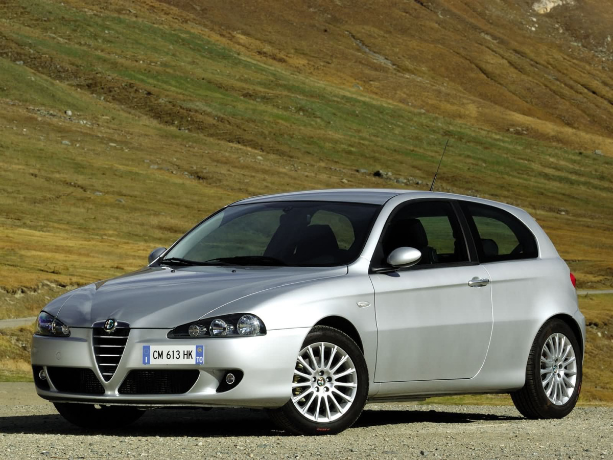 Alfa Romeo 147 3-door фото 15783