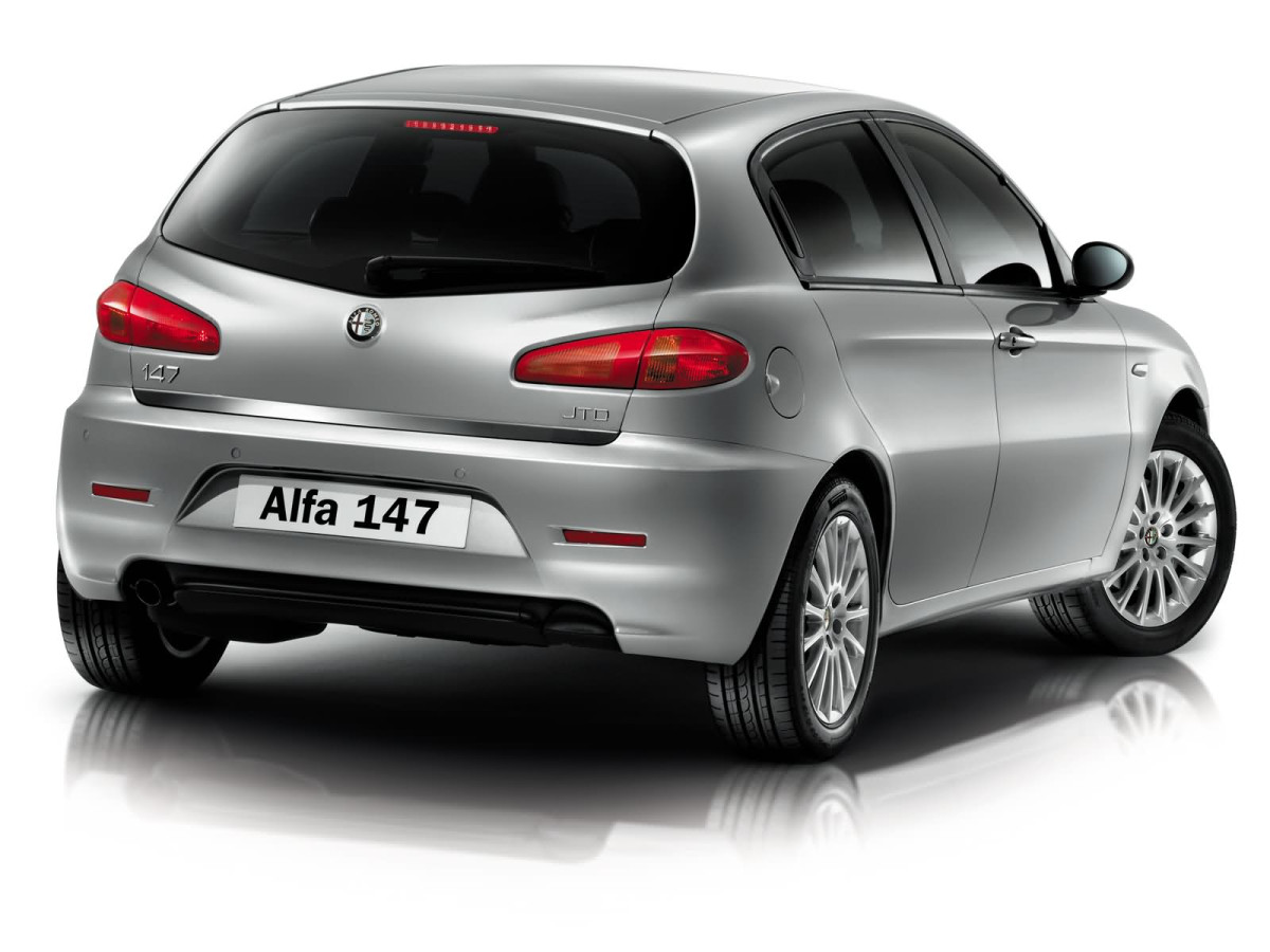 Alfa Romeo 147 5-door фото 15752