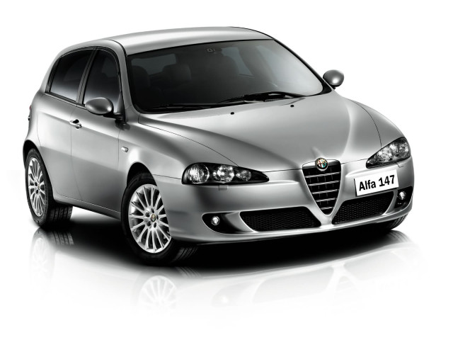 Alfa Romeo 147 5-door фото