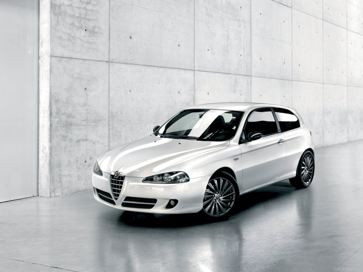 Alfa Romeo 147 CnC фото 46872