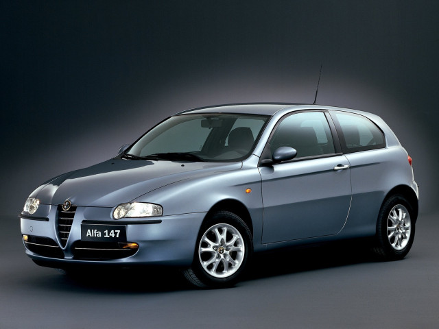 Alfa Romeo 147 фото