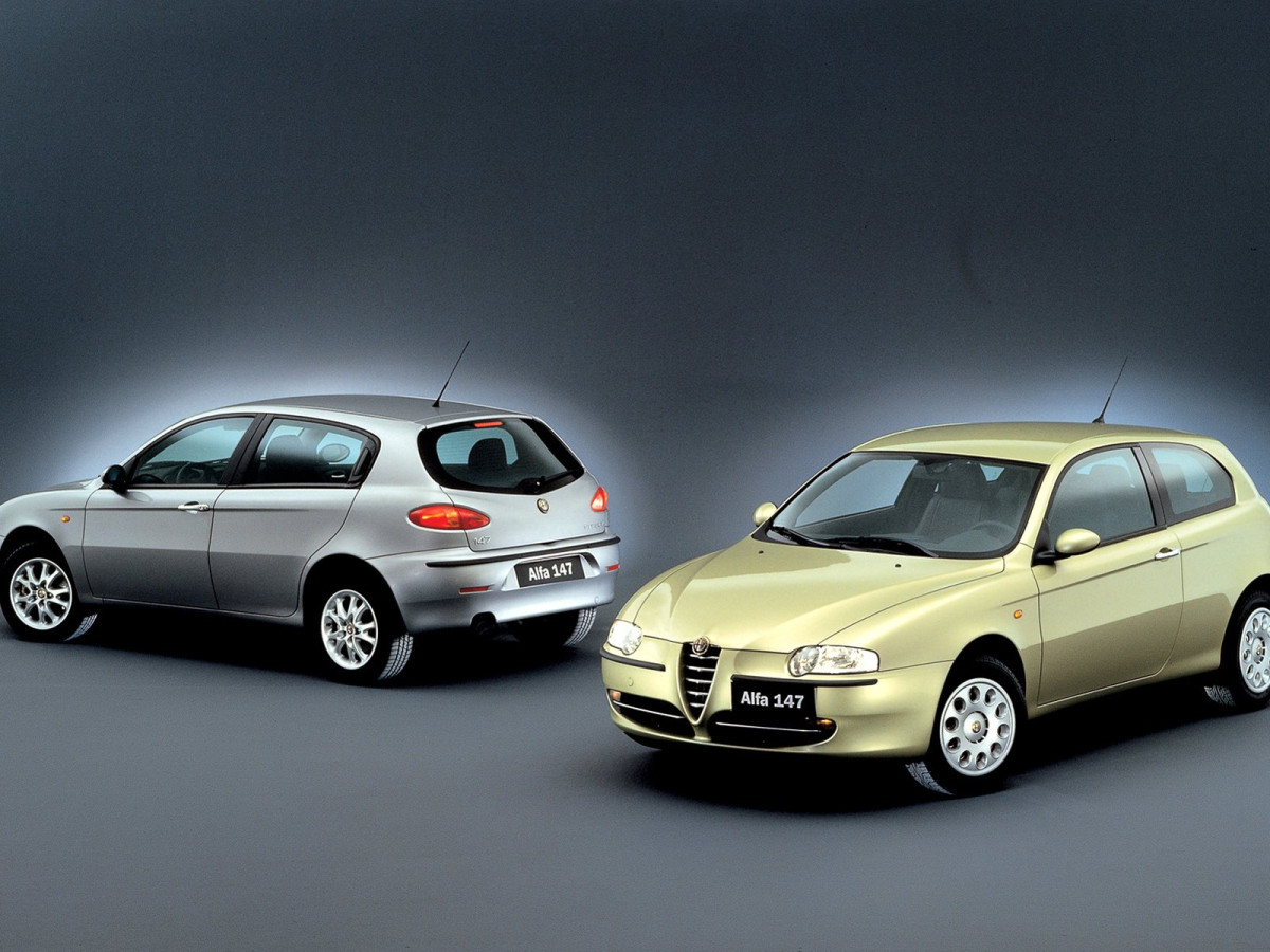 Alfa Romeo 147 фото 9103