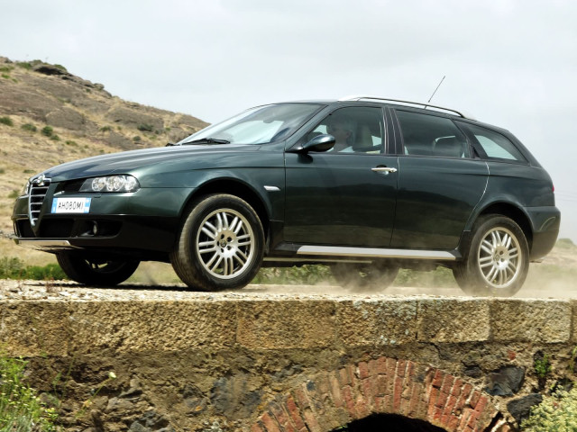 Alfa Romeo 156 Crosswagon фото