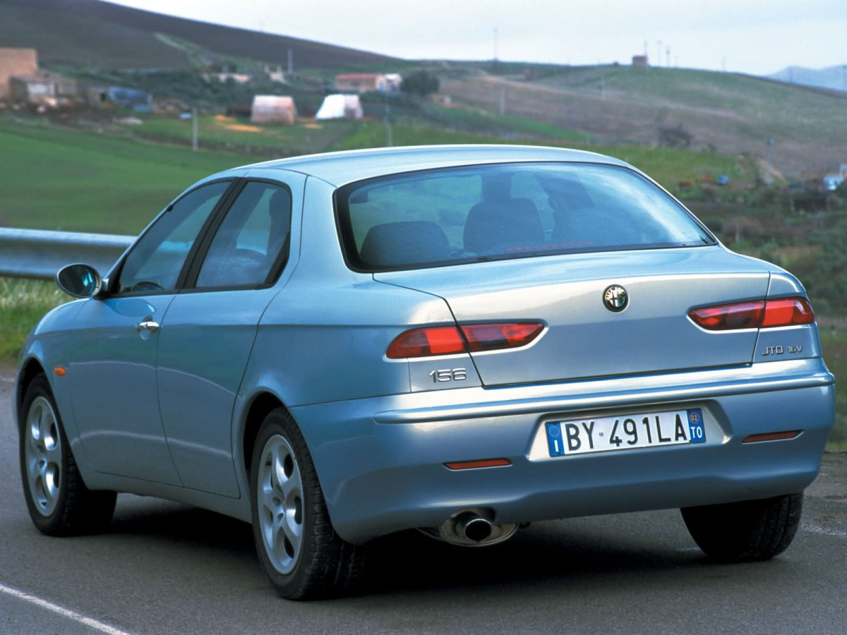 Alfa Romeo 156 фото 10519