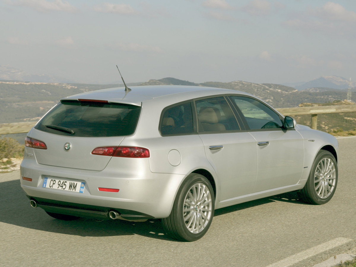 Alfa Romeo 159 Sportwagon фото 32146