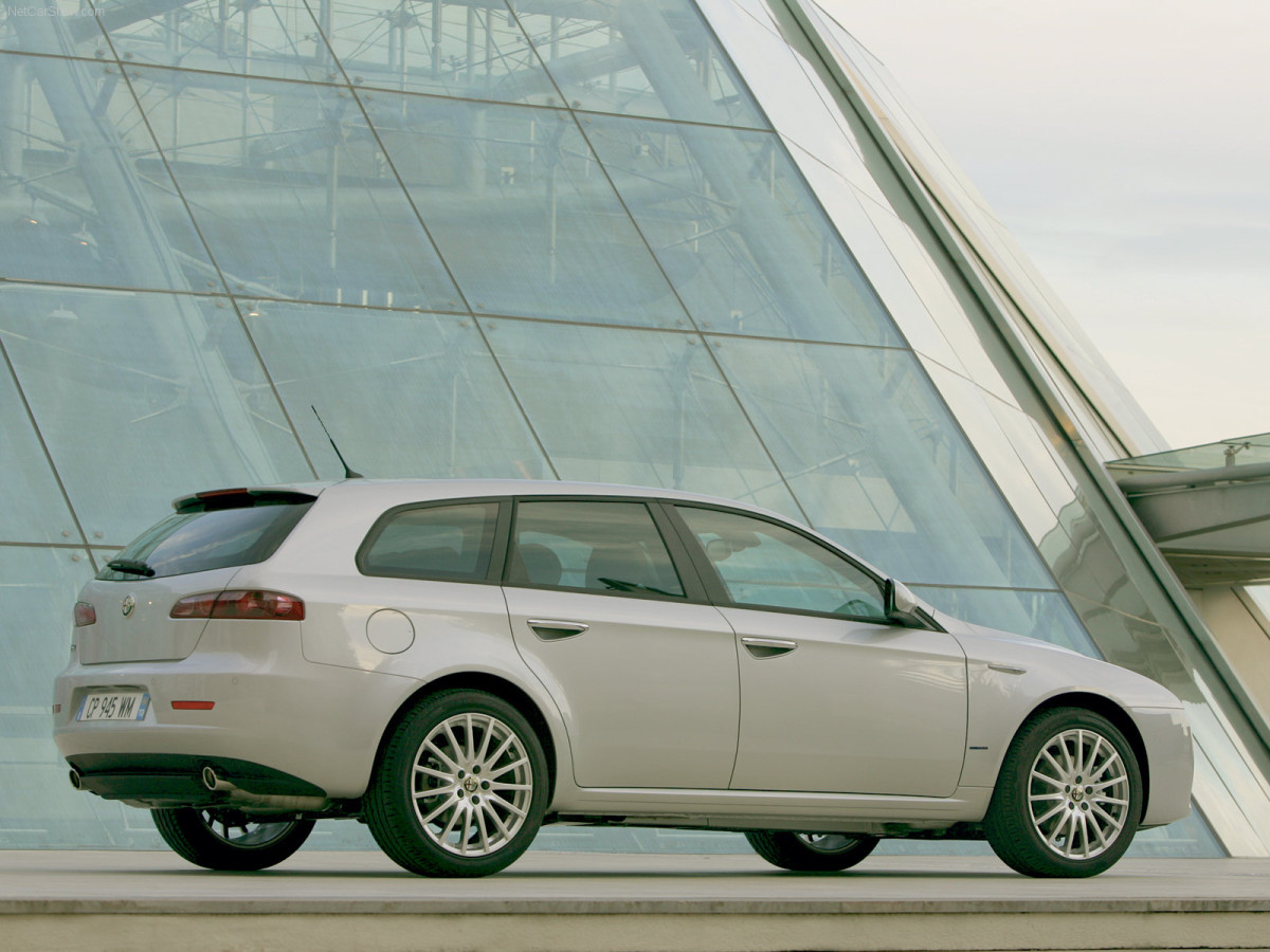 Alfa Romeo 159 Sportwagon фото 32152