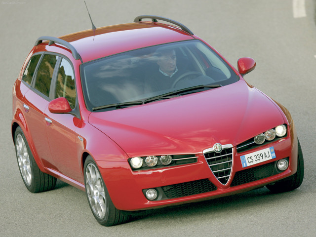 Alfa Romeo 159 Sportwagon фото