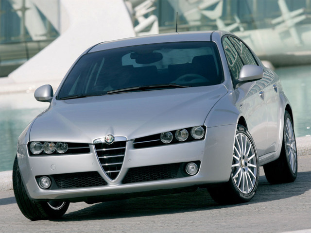 Alfa Romeo 159 фото