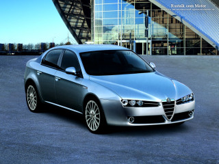 Alfa Romeo 159 фото