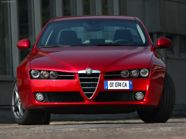 Alfa Romeo 159 фото