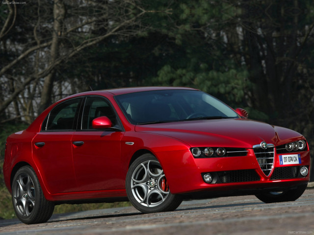 Alfa Romeo 159 фото