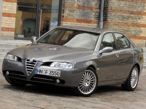 Alfa Romeo 166 фото