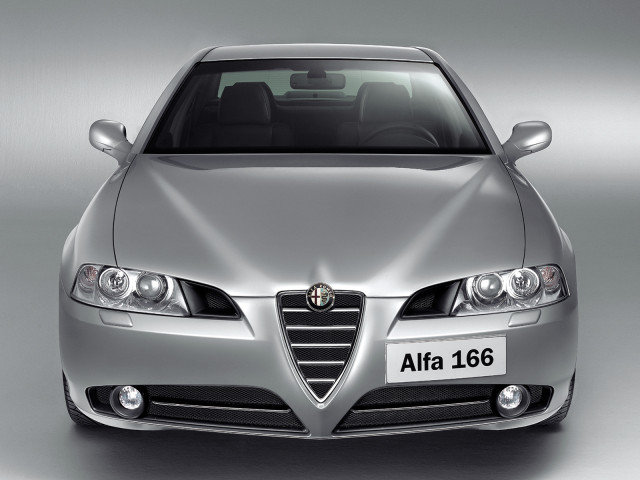 Alfa Romeo 166 фото