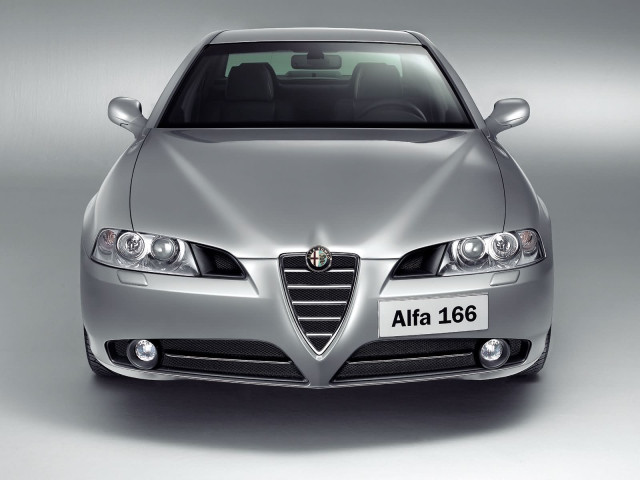 Alfa Romeo 166 фото