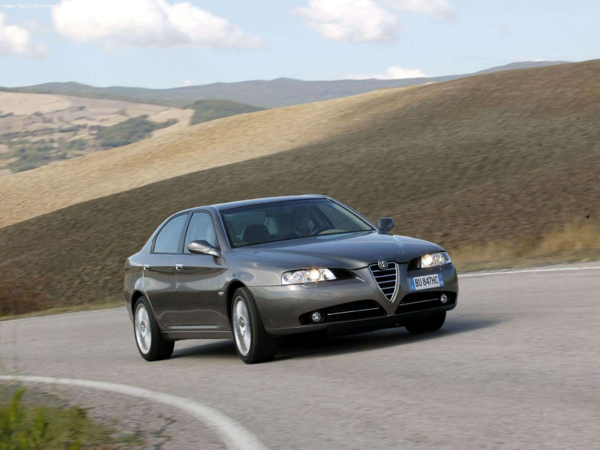 Alfa Romeo 166 фото 36501