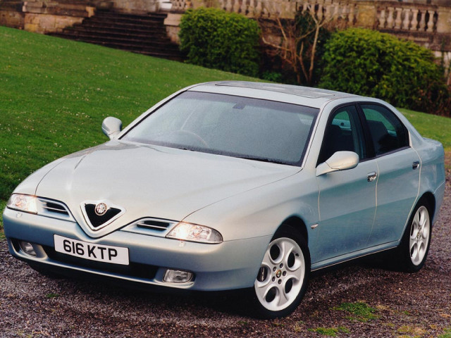 Alfa Romeo 166 фото