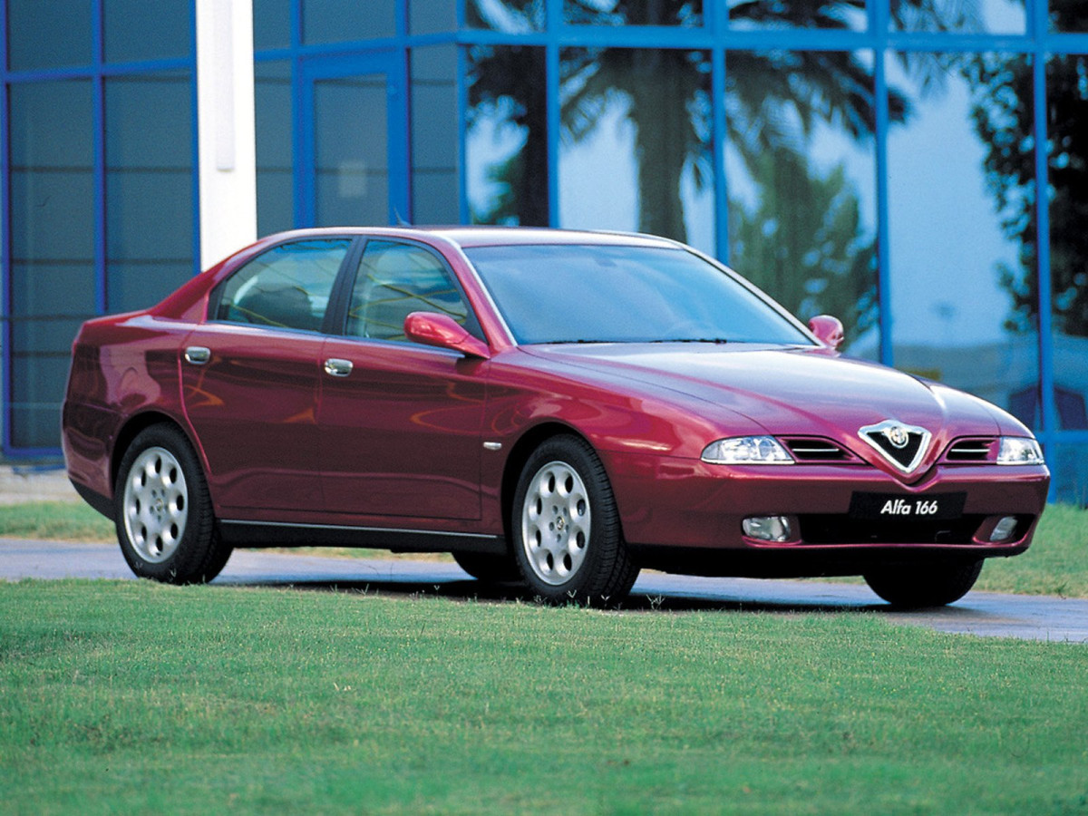 Alfa Romeo 166 фото 9213