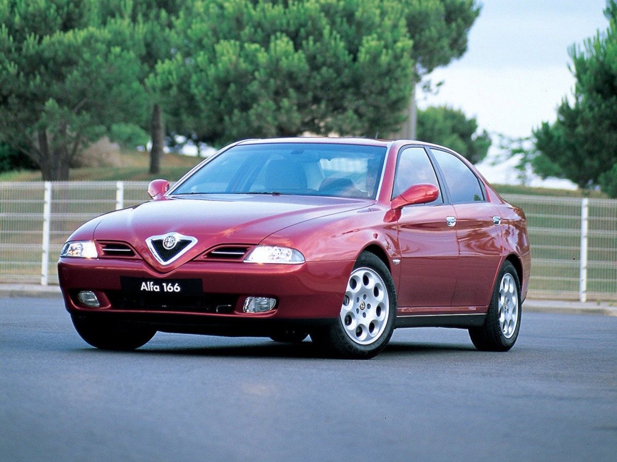 Alfa Romeo 166 фото 9214