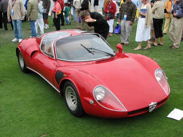 Alfa Romeo 33-2 Stradale фото