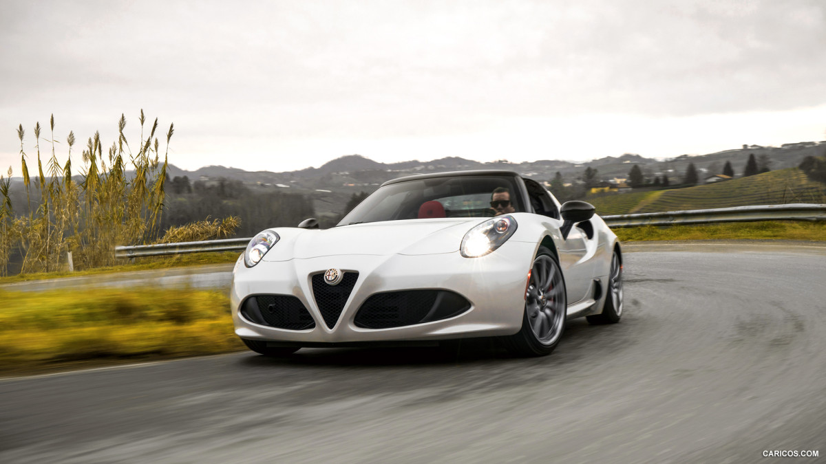 Alfa Romeo 4C Spider фото 141356