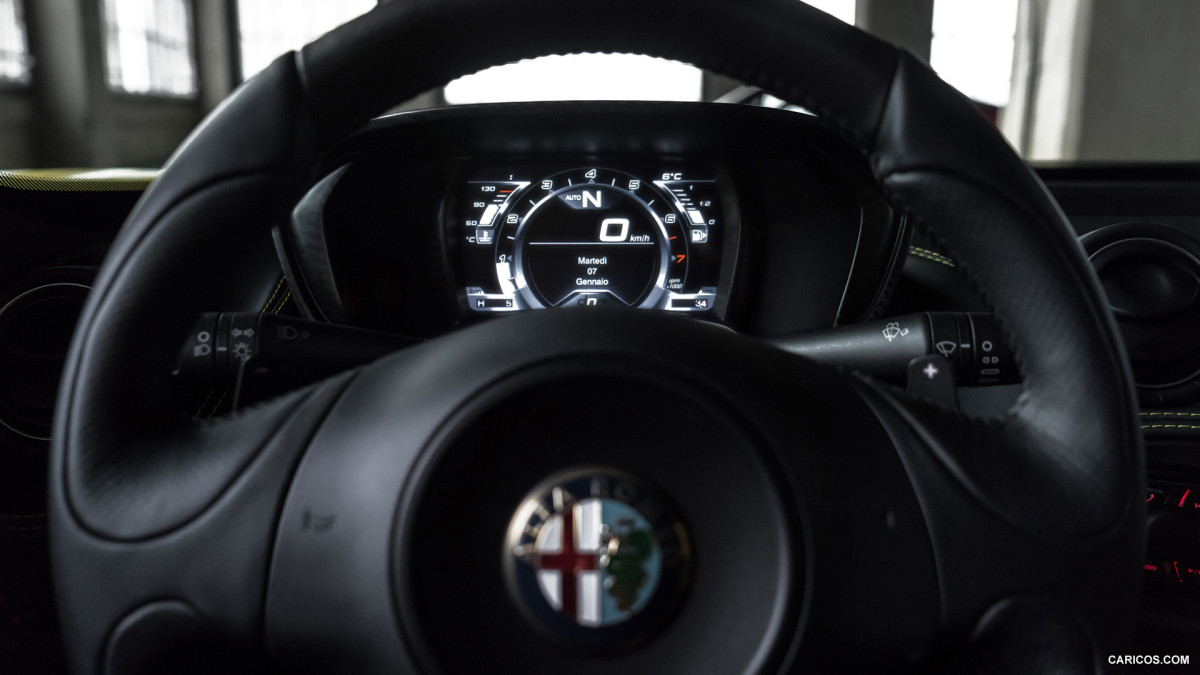 Alfa Romeo 4C Spider фото 141368