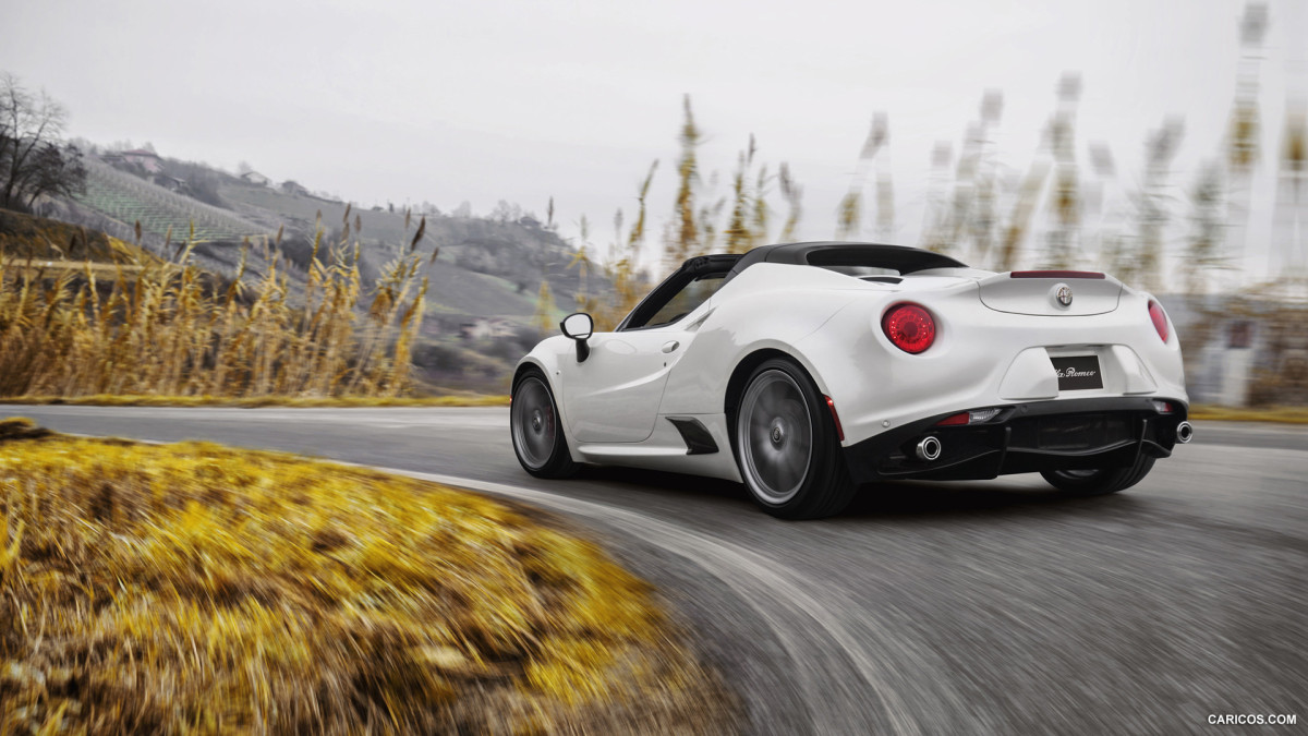 Alfa Romeo 4C Spider фото 141389