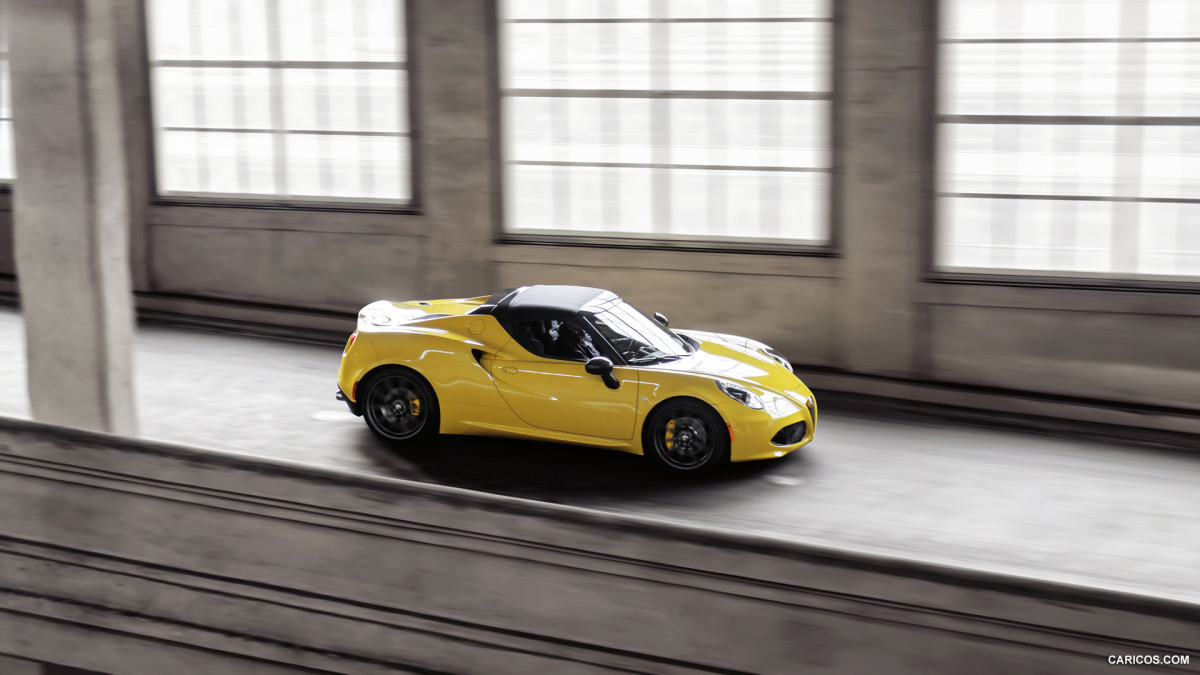 Alfa Romeo 4C Spider фото 141403