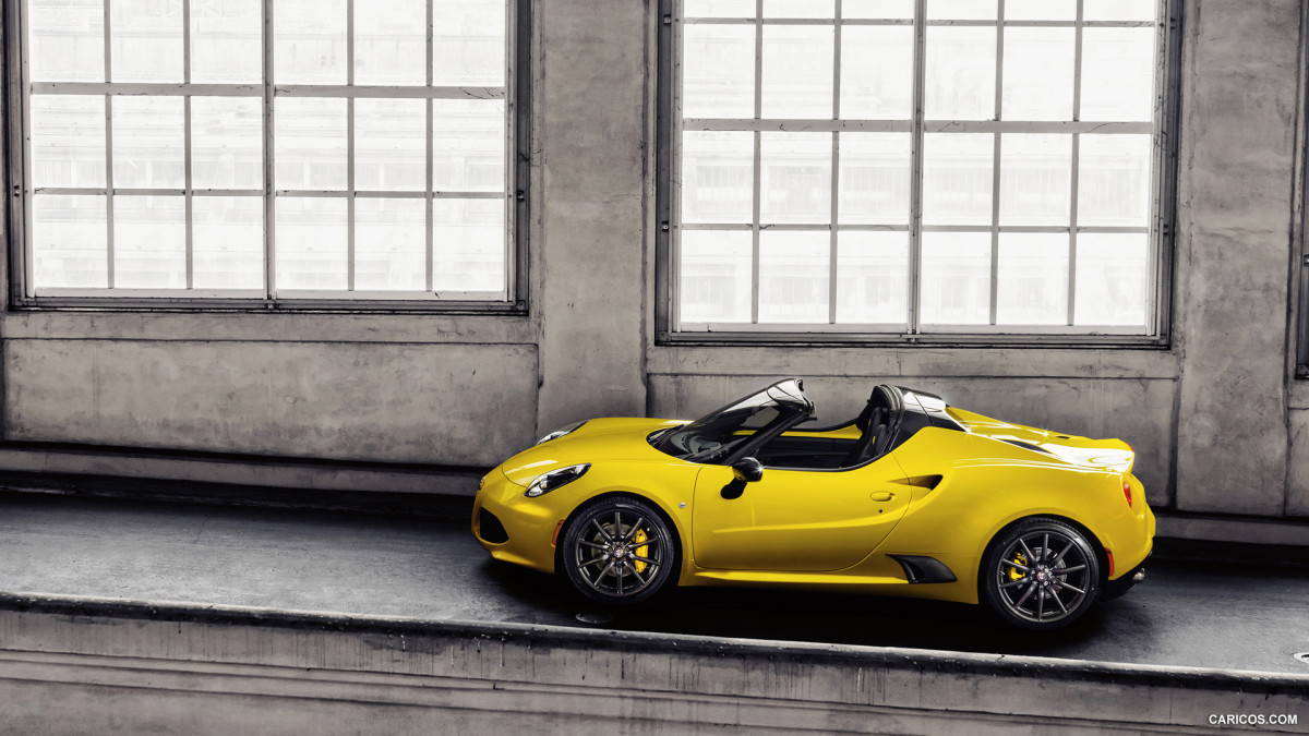 Alfa Romeo 4C Spider фото 141404