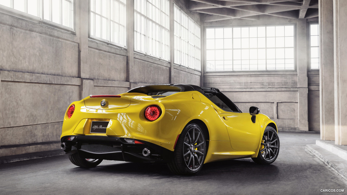 Alfa Romeo 4C Spider фото 141411