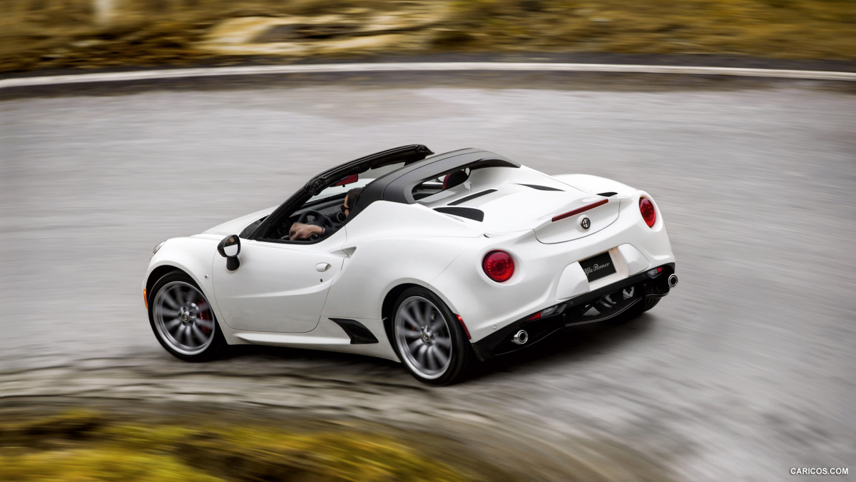 Alfa Romeo 4C Spider фото 141431