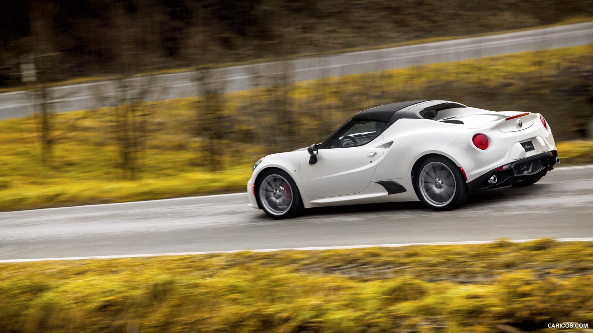 Alfa Romeo 4C Spider фото 141433