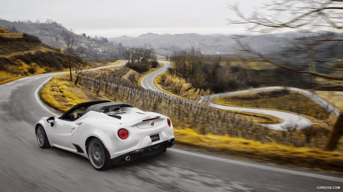 Alfa Romeo 4C Spider фото 141437