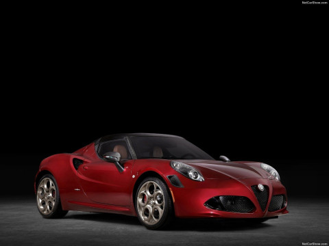 Alfa Romeo 4C Spider фото