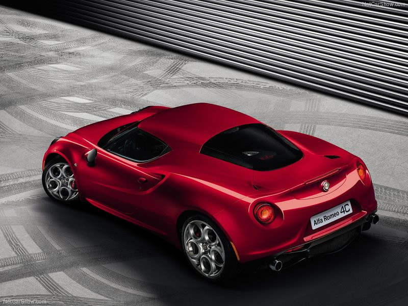 Alfa Romeo 4C фото 102660