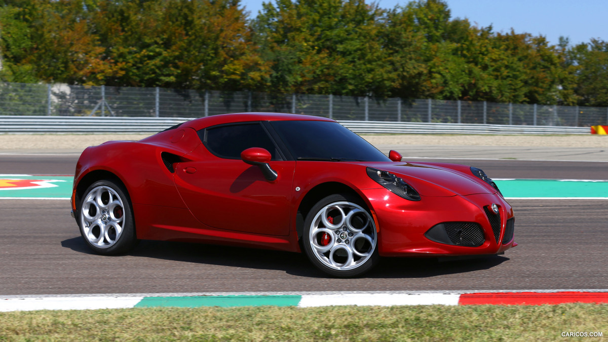 Alfa Romeo 4C фото 111458