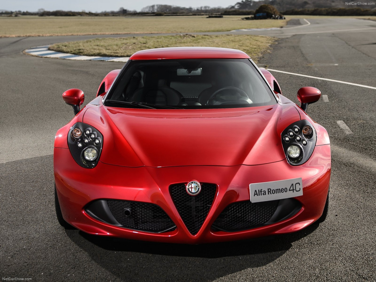 Alfa Romeo 4C фото 119932