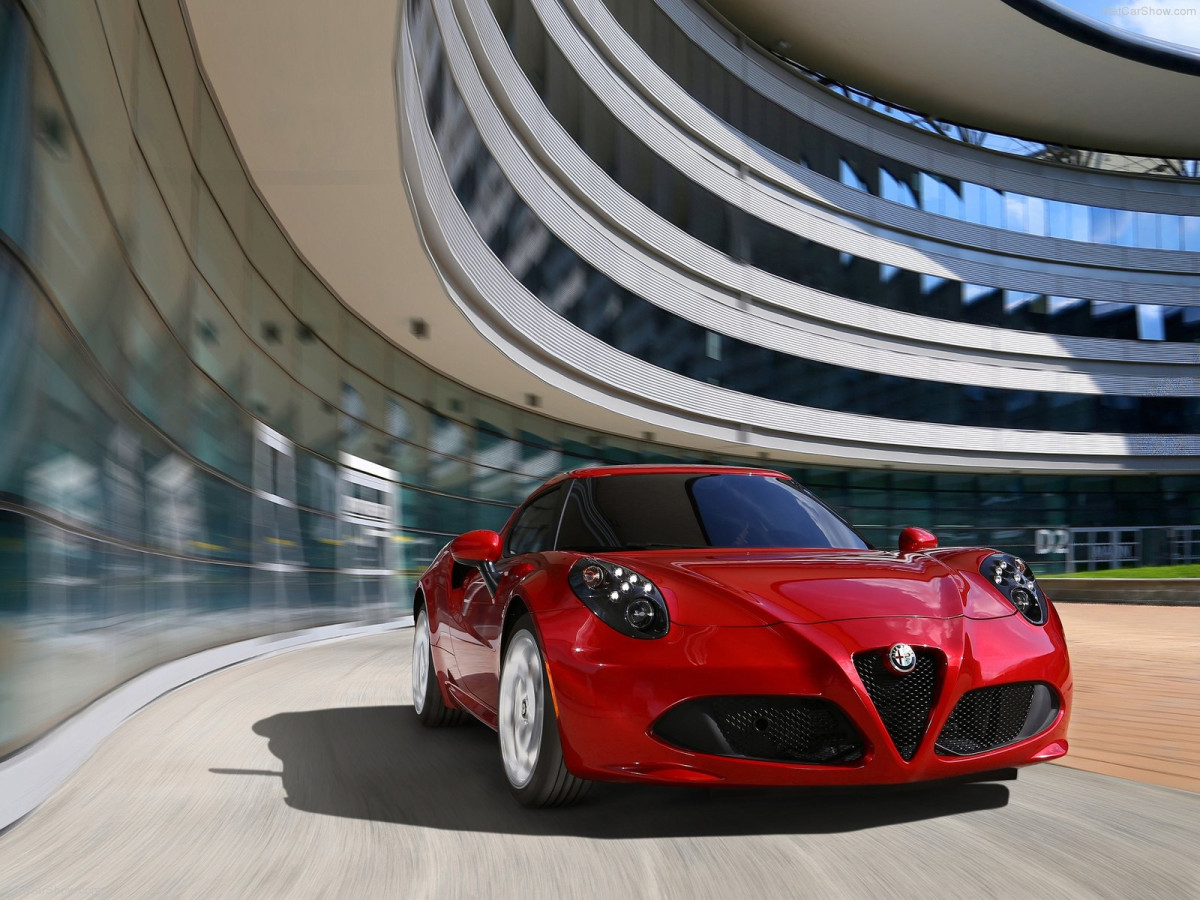 Alfa Romeo 4C фото 119960