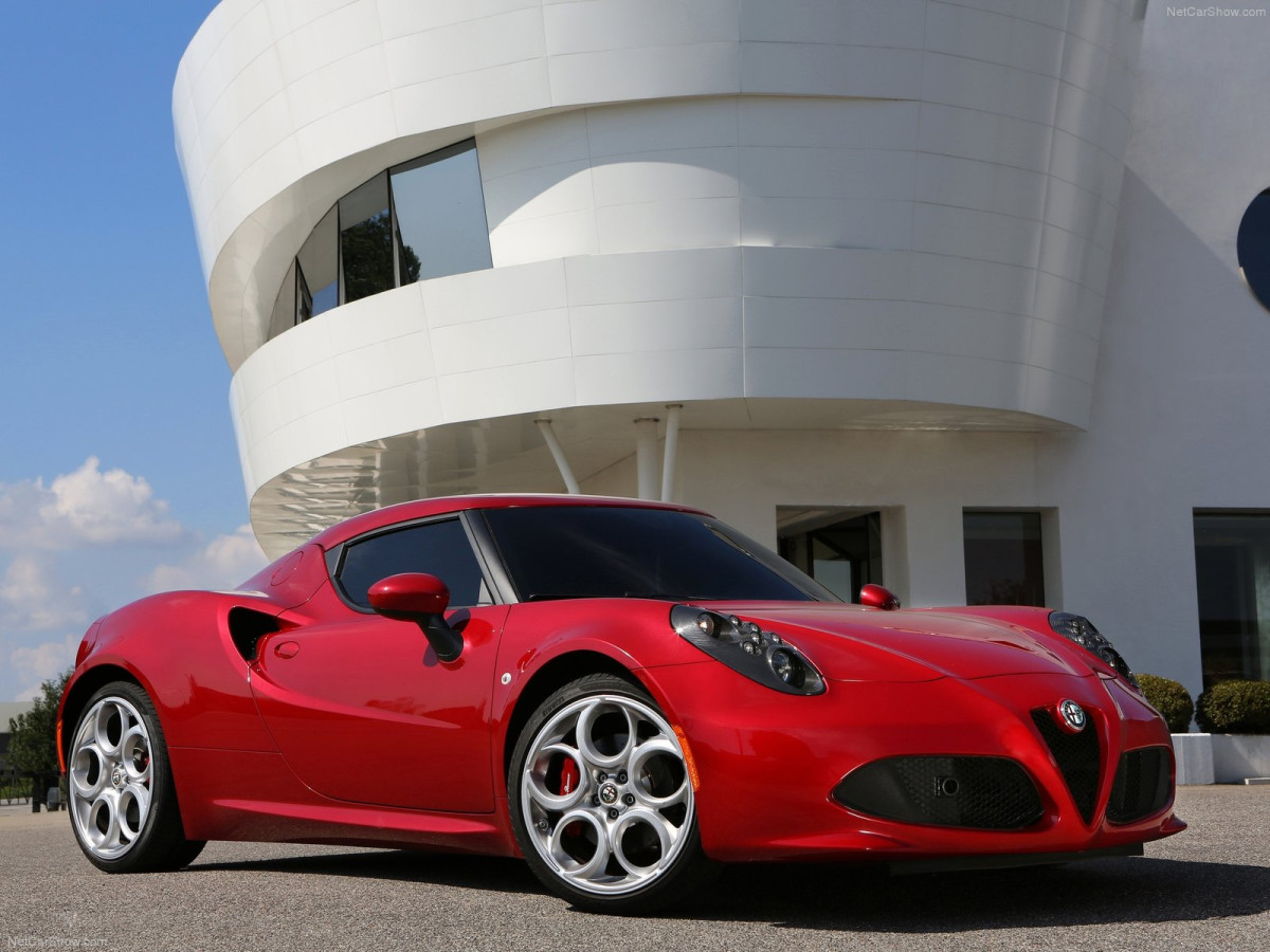 Alfa Romeo 4C фото 119966