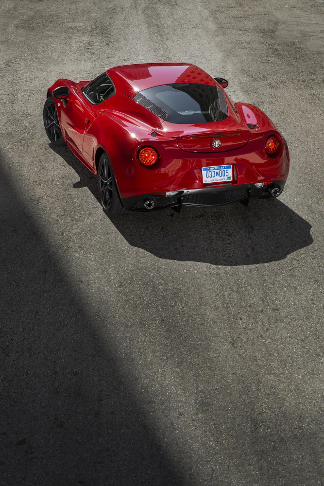 Alfa Romeo 4C фото 128112