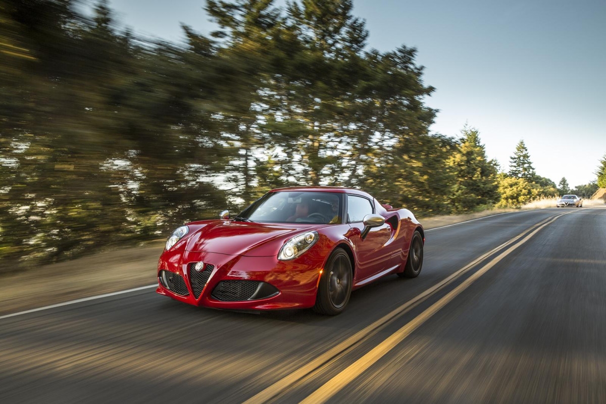 Alfa Romeo 4C фото 128133