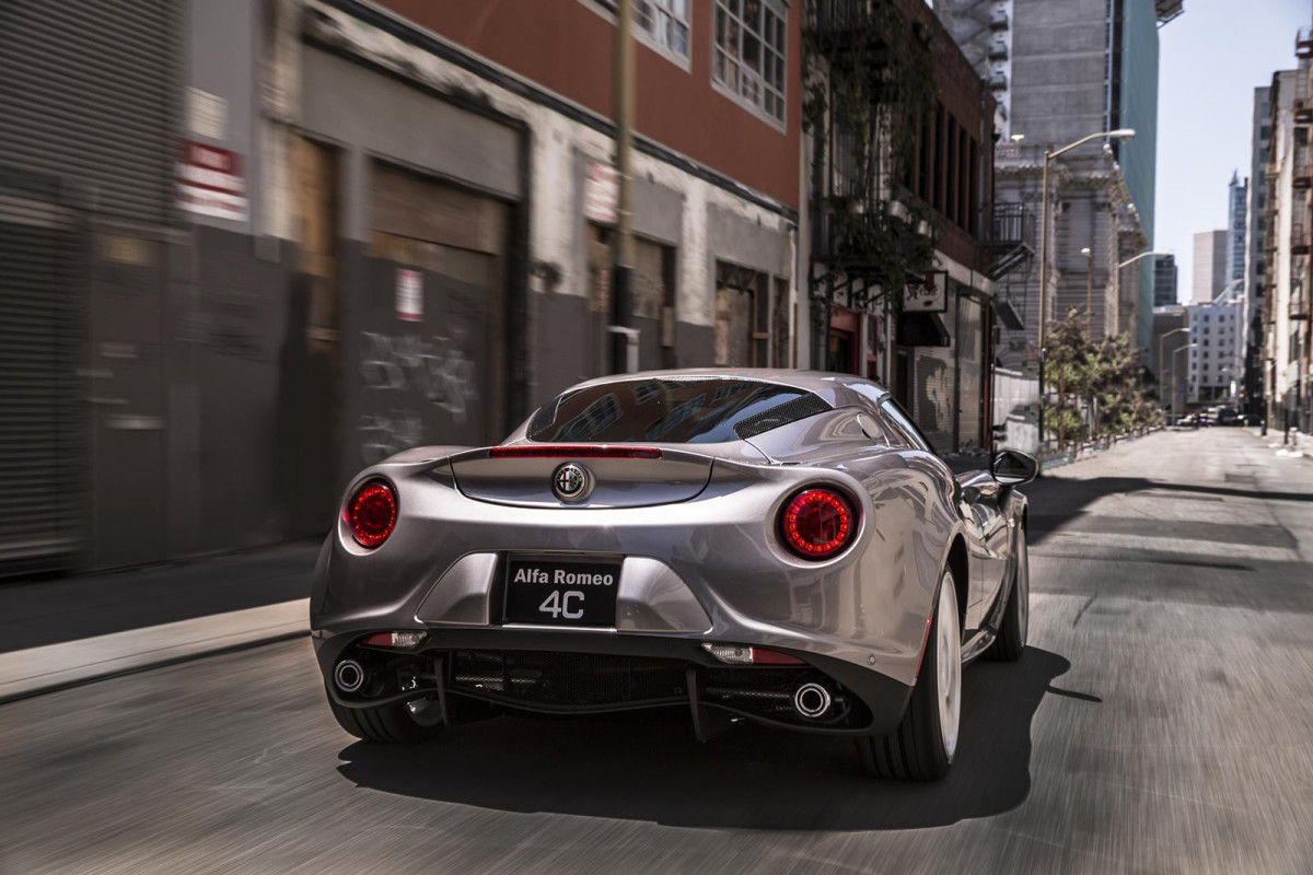 Alfa Romeo 4C фото 128141