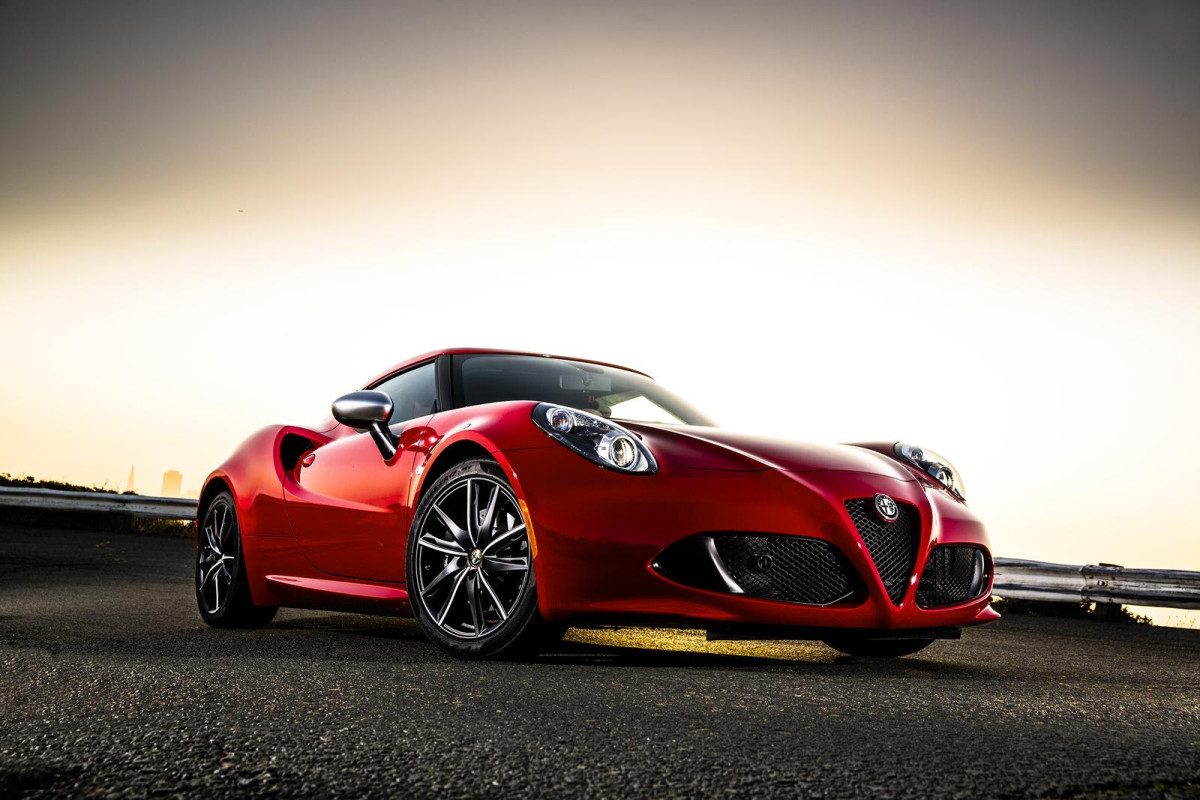 Alfa Romeo 4C фото 128143