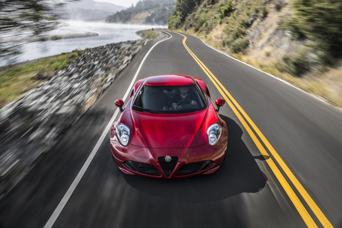 Alfa Romeo 4C фото 128150