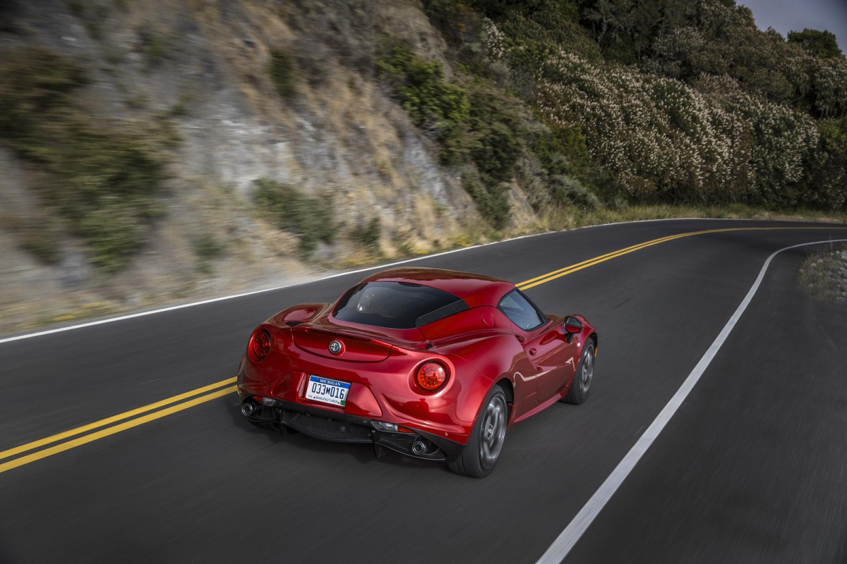 Alfa Romeo 4C фото 128154