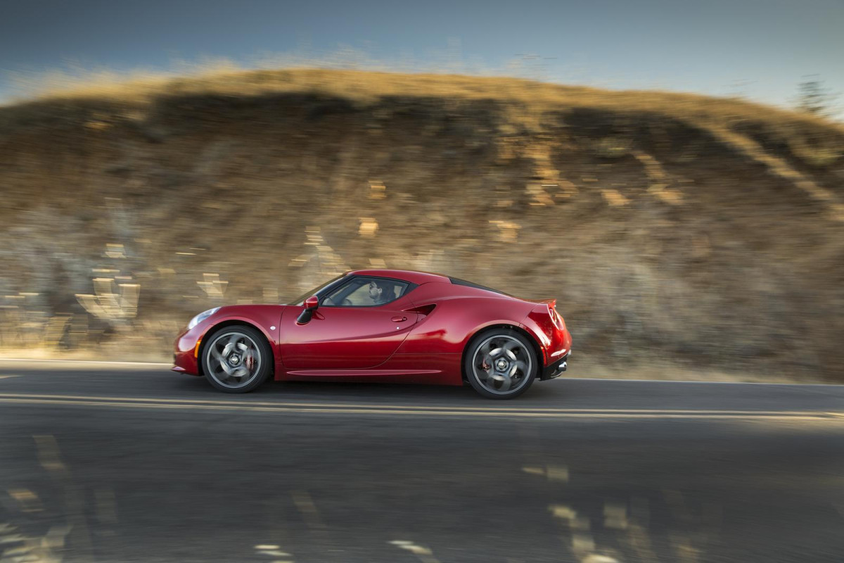 Alfa Romeo 4C фото 128161