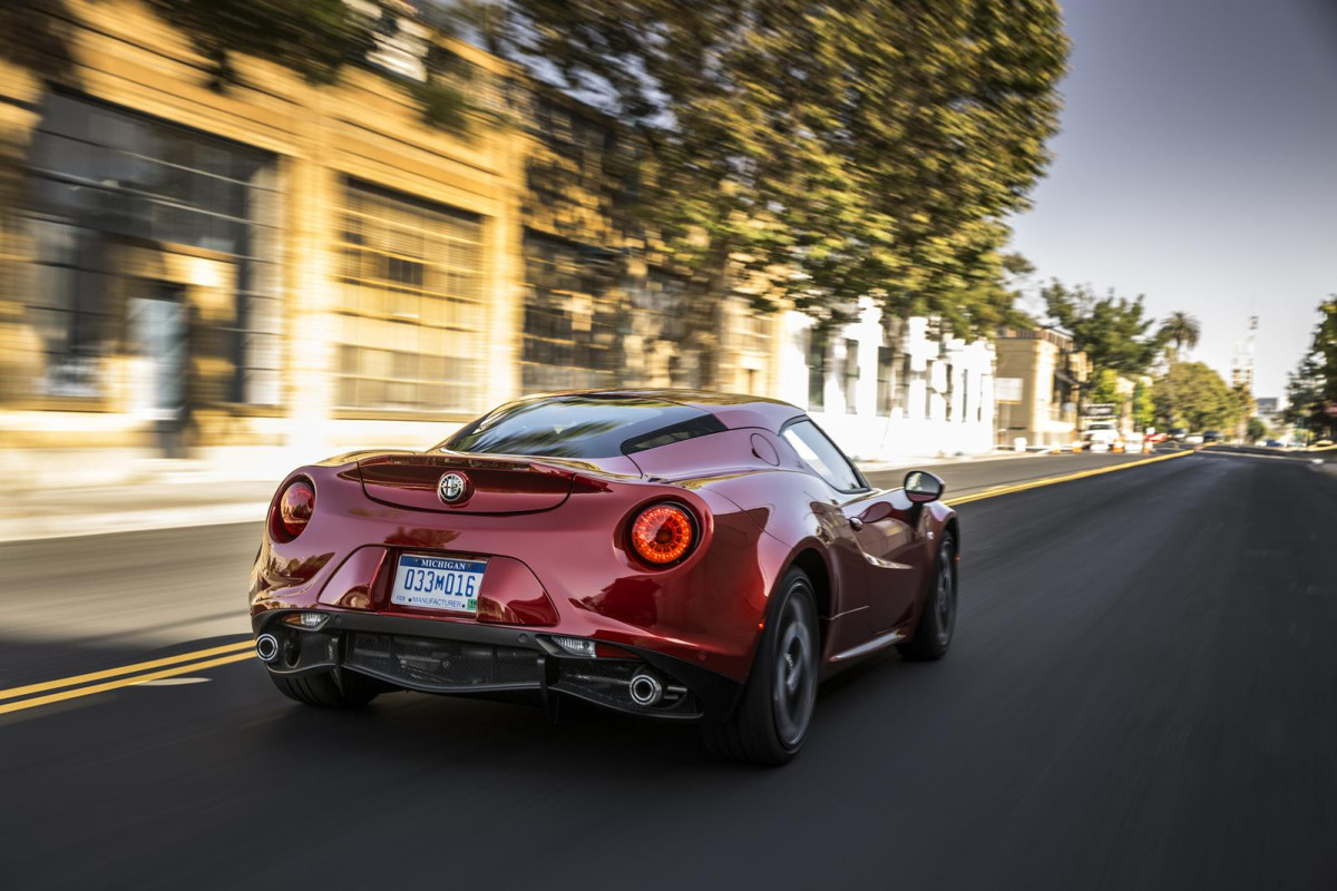 Alfa Romeo 4C фото 128162