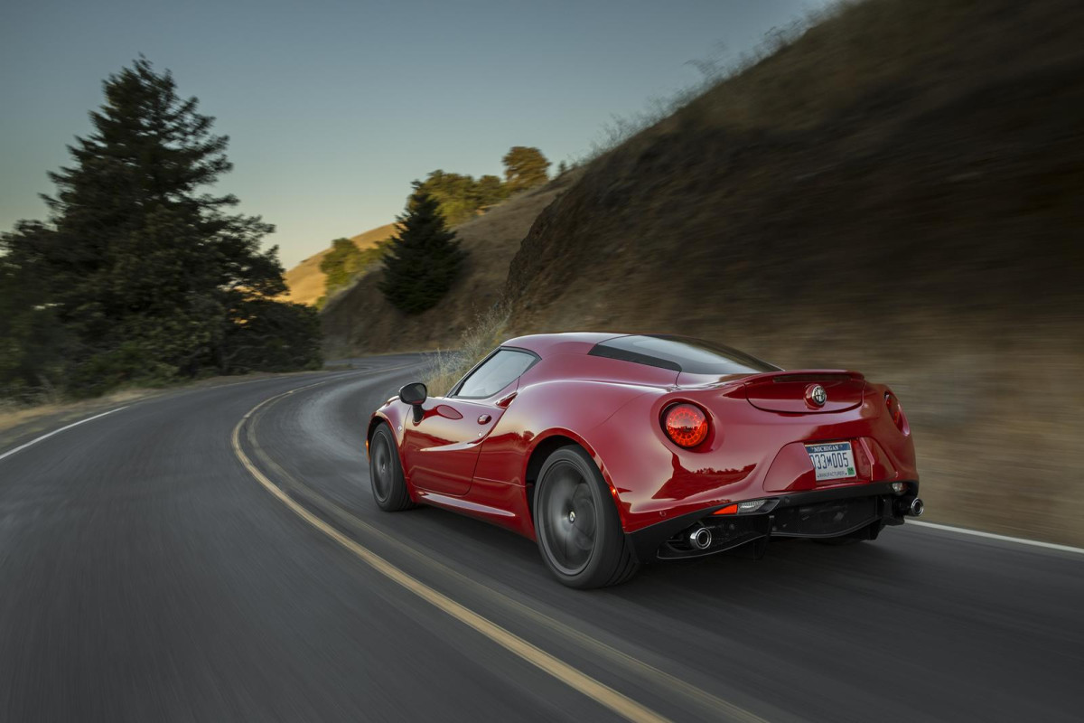 Alfa Romeo 4C фото 128165